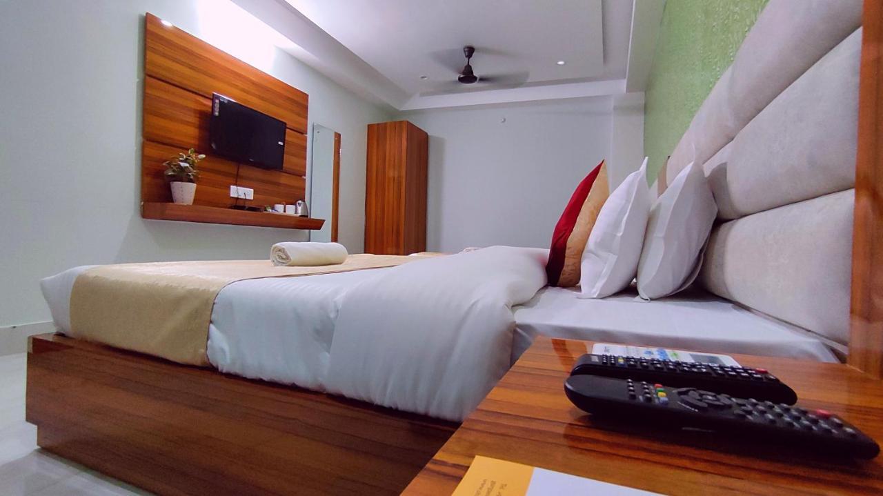 Spring Sky Haridwar By Shrigo Hotels Exterior photo